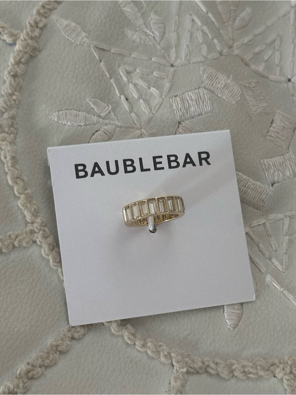 Elizabeth Ring in Gold